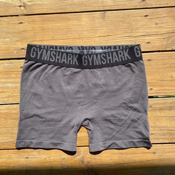 Gymshark shorts - Picture 1 of 3